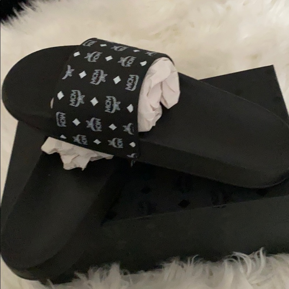 Mcm Women’s slides